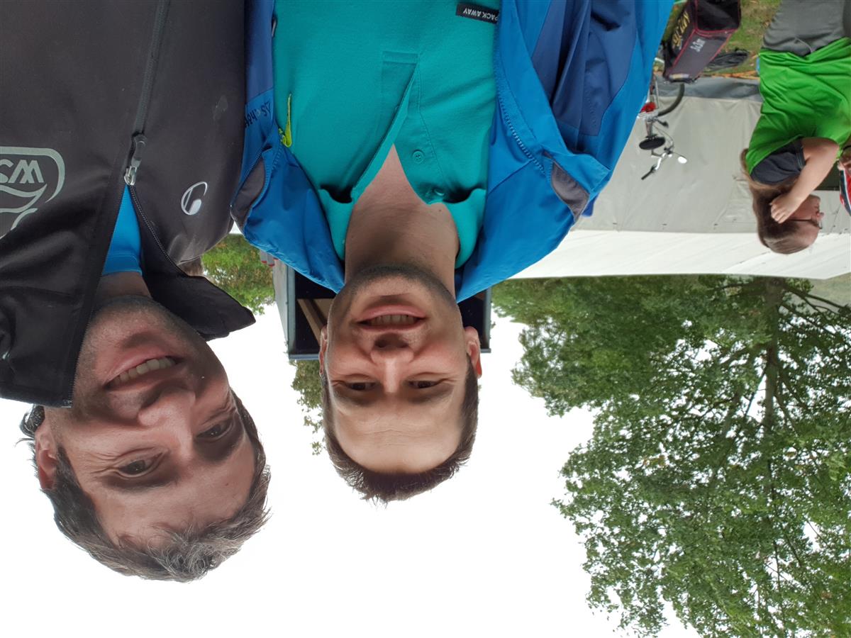 Angel Perez Valence und Thomas Schmidt 2018 als Trainer auf einer Regatta
